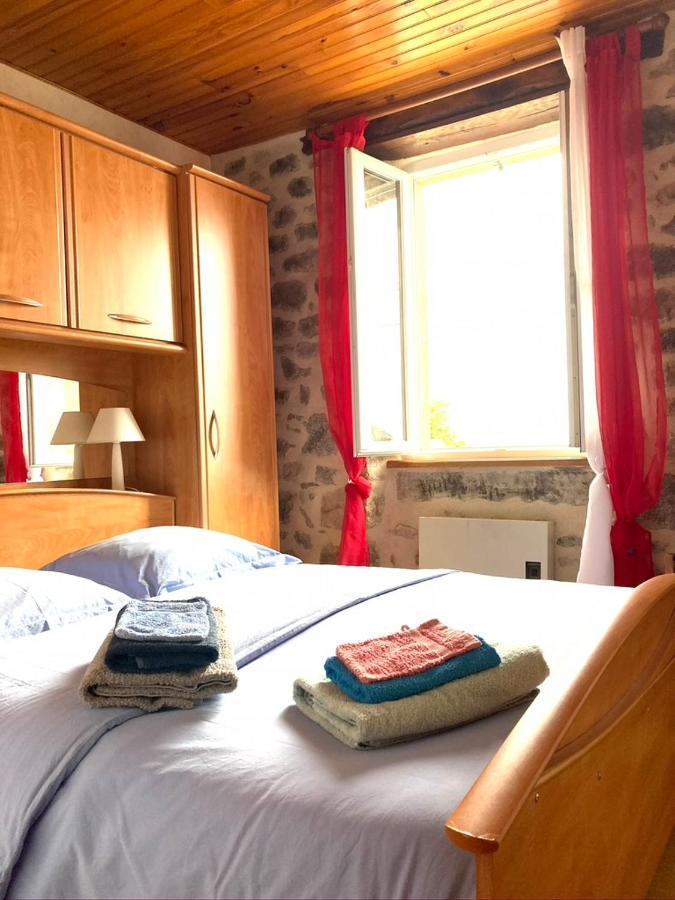 Bed and Breakfast Lo Soulenquo A Fonteilles Sur Le Gr 65 Golinhac Zewnętrze zdjęcie