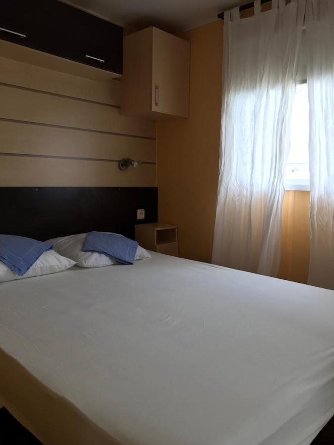 Bed and Breakfast Lo Soulenquo A Fonteilles Sur Le Gr 65 Golinhac Zewnętrze zdjęcie