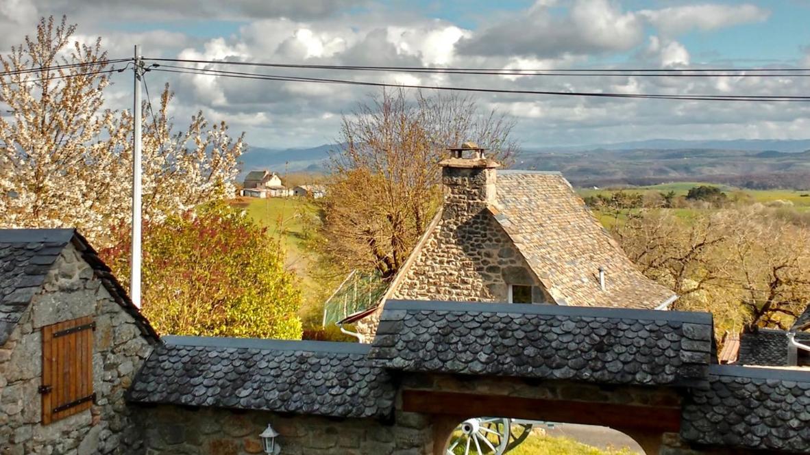 Bed and Breakfast Lo Soulenquo A Fonteilles Sur Le Gr 65 Golinhac Zewnętrze zdjęcie